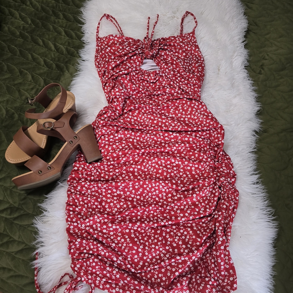 SHEIN Red Floral Mini Dress